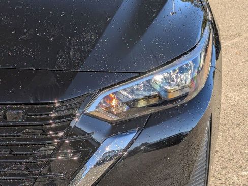 New 2025 Nissan Sentra S image 10