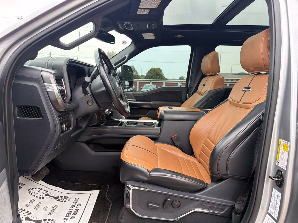 Used 2023 Ford F250 Platinum AWD/4WD image 19
