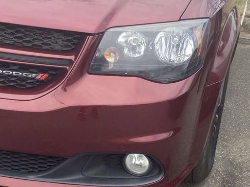 Used 2017 Dodge Grand Caravan GT image 6