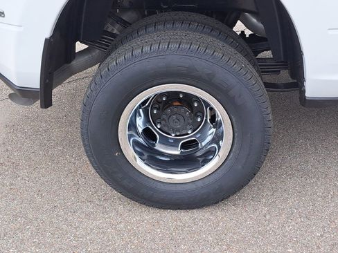 New 2026 RAM 3500 Tradesman AWD/4WD image 5