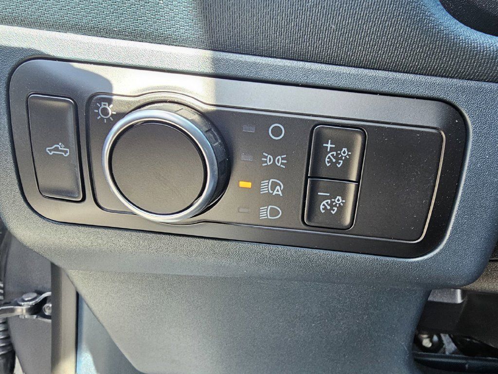 Used 2026 Ford Maverick XLT w/ XLT Luxury Package FWD image 24