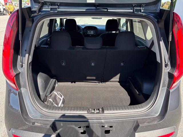 Used 2021 Kia Soul S FWD image 9