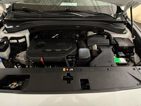 Used 2020 Hyundai Santa Fe SEL w/ Convenience + Premium Package image 19