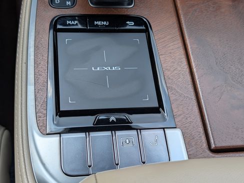 Used 2018 Lexus LS 500 AWD w/ Interior Upgrade Package image 25