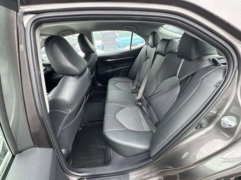 Used 2023 Toyota Camry SE image 23
