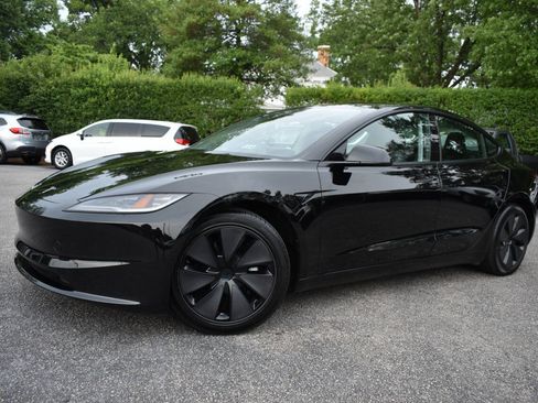 Used 2024 Tesla Model 3 Long Range AWD/4WD image 48