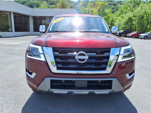 Certified 2024 Nissan Armada Platinum w/ Captain's Chairs Package AWD/4WD image 13
