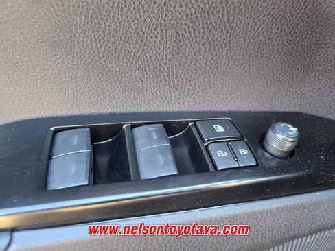 New 2026 Toyota Camry Hybrid w/ Multimedia Upgrade Package FWD image 16