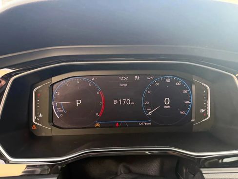 Used 2021 Volkswagen Jetta GLI Autobahn w/ GLI Autobahn Black Package image 10