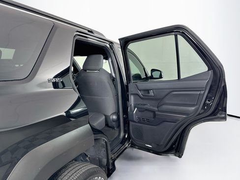 Used 2026 Toyota 4Runner SR5 AWD/4WD image 29