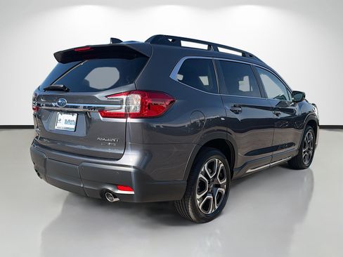 New 2026 Subaru Ascent Limited image 3