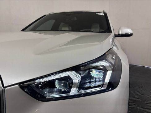 New 2026 BMW X1 xDrive28i w/ Technology Package AWD/4WD image 9