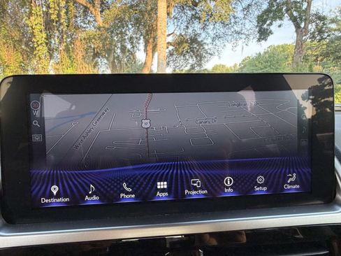 Certified 2023 Lexus GX 460 Premium w/ Premium Package AWD/4WD image 24