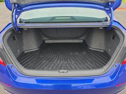 Used 2018 Honda Accord Sport image 43