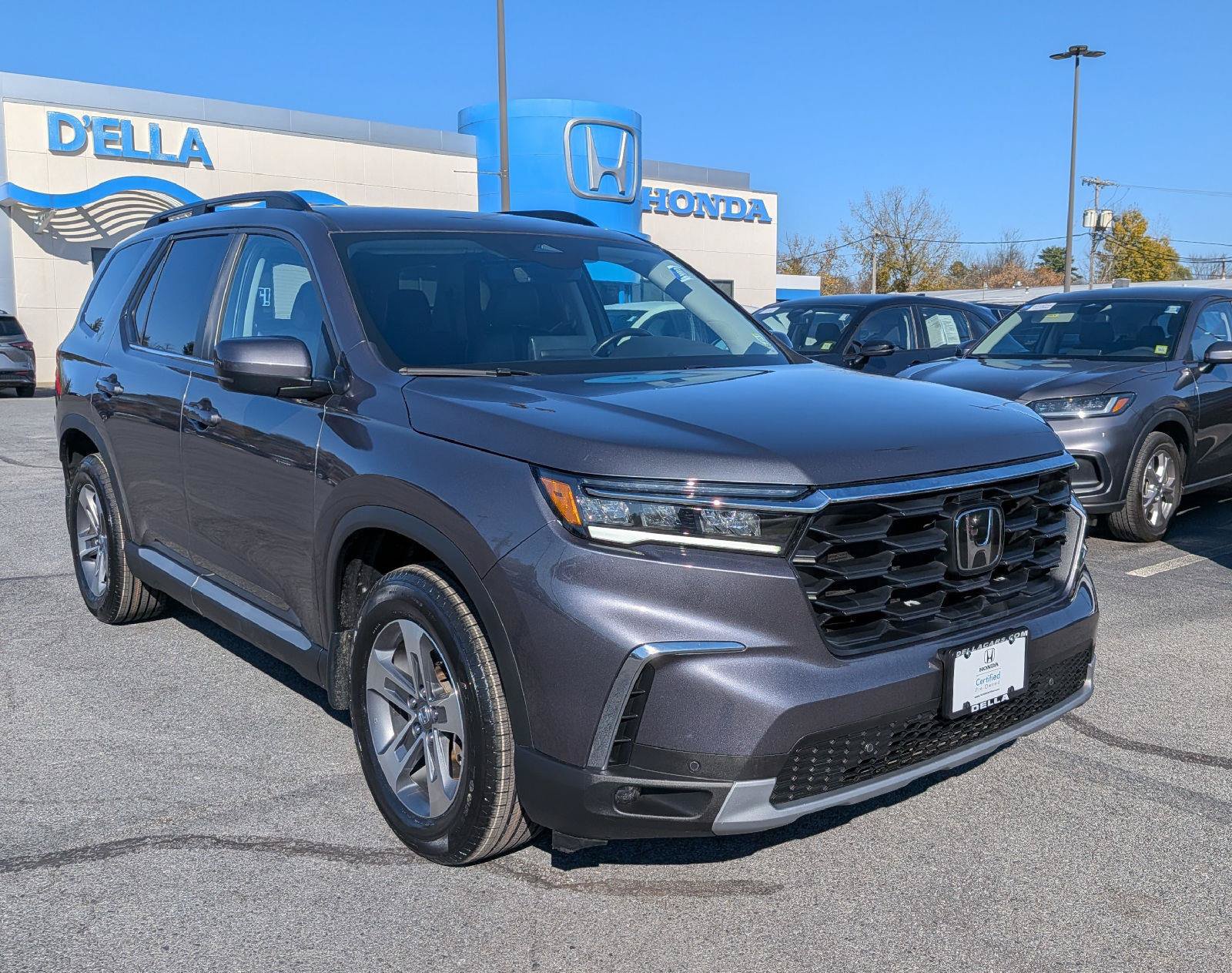 Certified 2024 Honda Pilot EX-L image 3