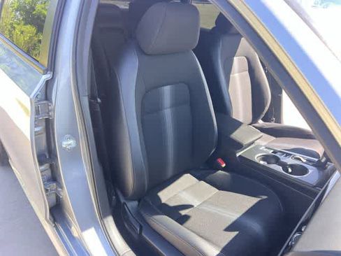 Certified 2025 Honda Civic Sport image 12