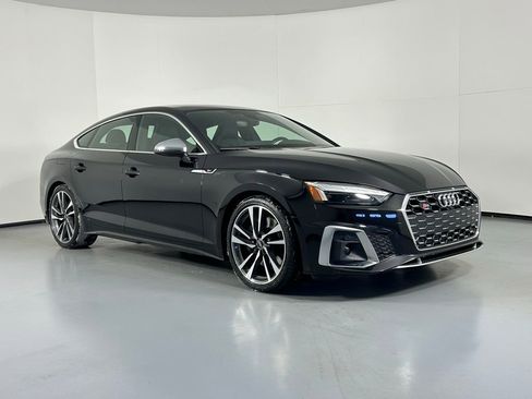 Used 2022 Audi S5 Premium Plus image 1