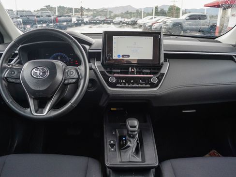 Used 2026 Toyota Corolla Cross LE w/ Moonroof Package FWD image 13