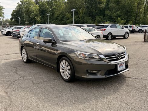 Used 2015 Honda Accord EX-L image 3