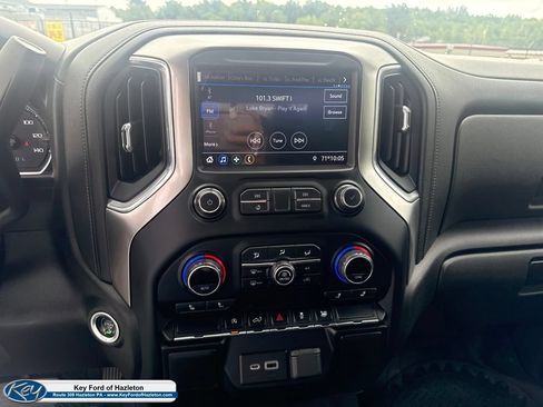 Used 2021 Chevrolet Silverado 1500 LT AWD/4WD image 28