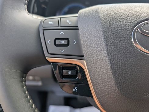 New 2026 Toyota Crown XLE image 20