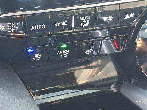 Used 2023 Acura MDX A-Spec image 27