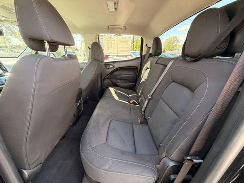 Used 2020 Chevrolet Colorado LT AWD/4WD image 23