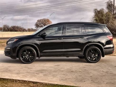 Certified 2022 Honda Pilot Black Edition image 4