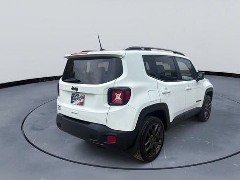 Used 2021 Jeep Renegade Latitude w/ Sun & Sound Group AWD/4WD image 11