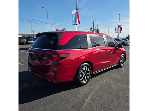 New 2026 Honda Odyssey EX-L image 12