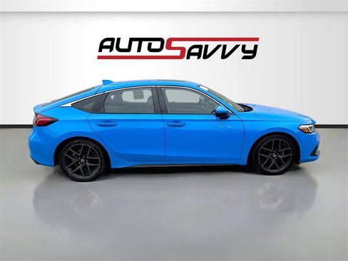 Used 2023 Honda Civic Sport Touring image 8