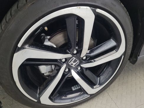 Used 2018 Honda Accord LX image 31