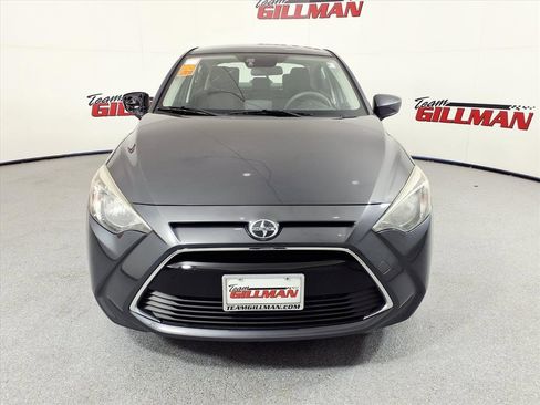 Used 2016 Scion iA image 2