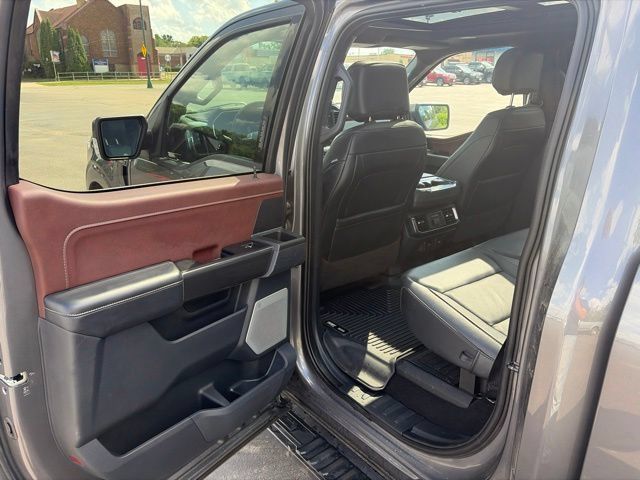 Used 2023 Ford F150 Lariat w/ Equipment Group 502A High AWD/4WD image 22