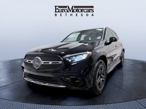 Used 2026 Mercedes-Benz GLC 300 4MATIC image 1