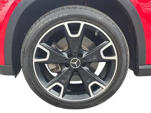 Used 2020 Mercedes-Benz GLA 250 w/ Convenience Package image 27