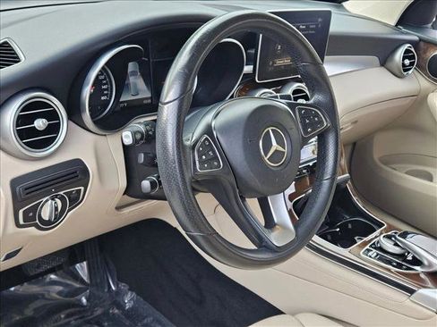 Used 2018 Mercedes-Benz GLC 300 GLC 300 image 7