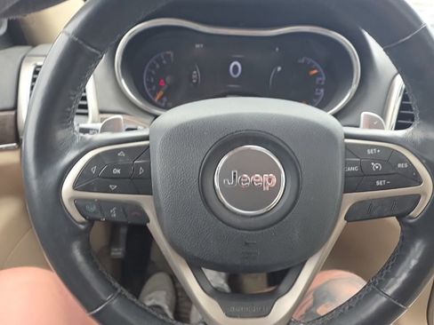 Used 2015 Jeep Grand Cherokee Limited image 12