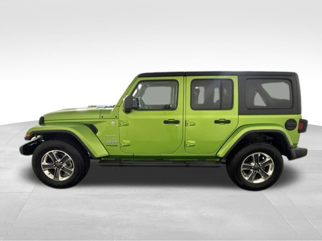 Used 2018 Jeep Wrangler Unlimited Sahara w/ Cold Weather Group AWD/4WD image 6