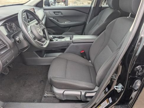 Used 2024 Nissan Rogue S FWD image 8