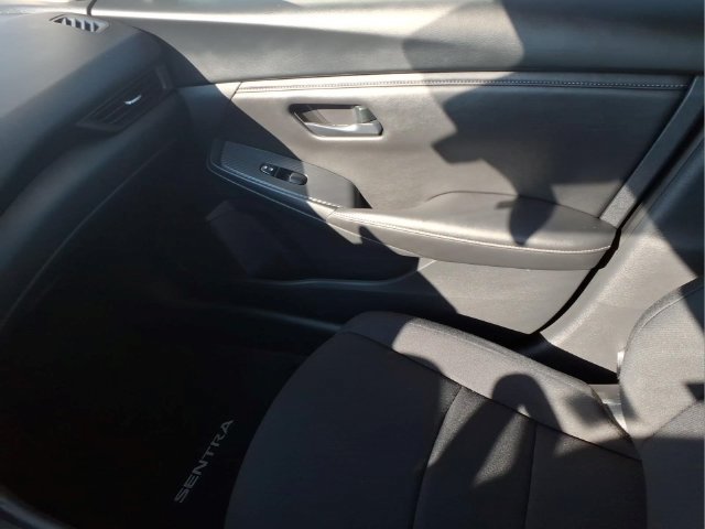Certified 2024 Nissan Sentra S FWD image 27