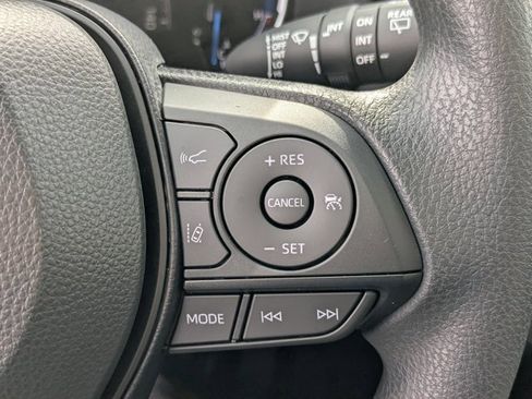 New 2025 Toyota RAV4 XLE image 25