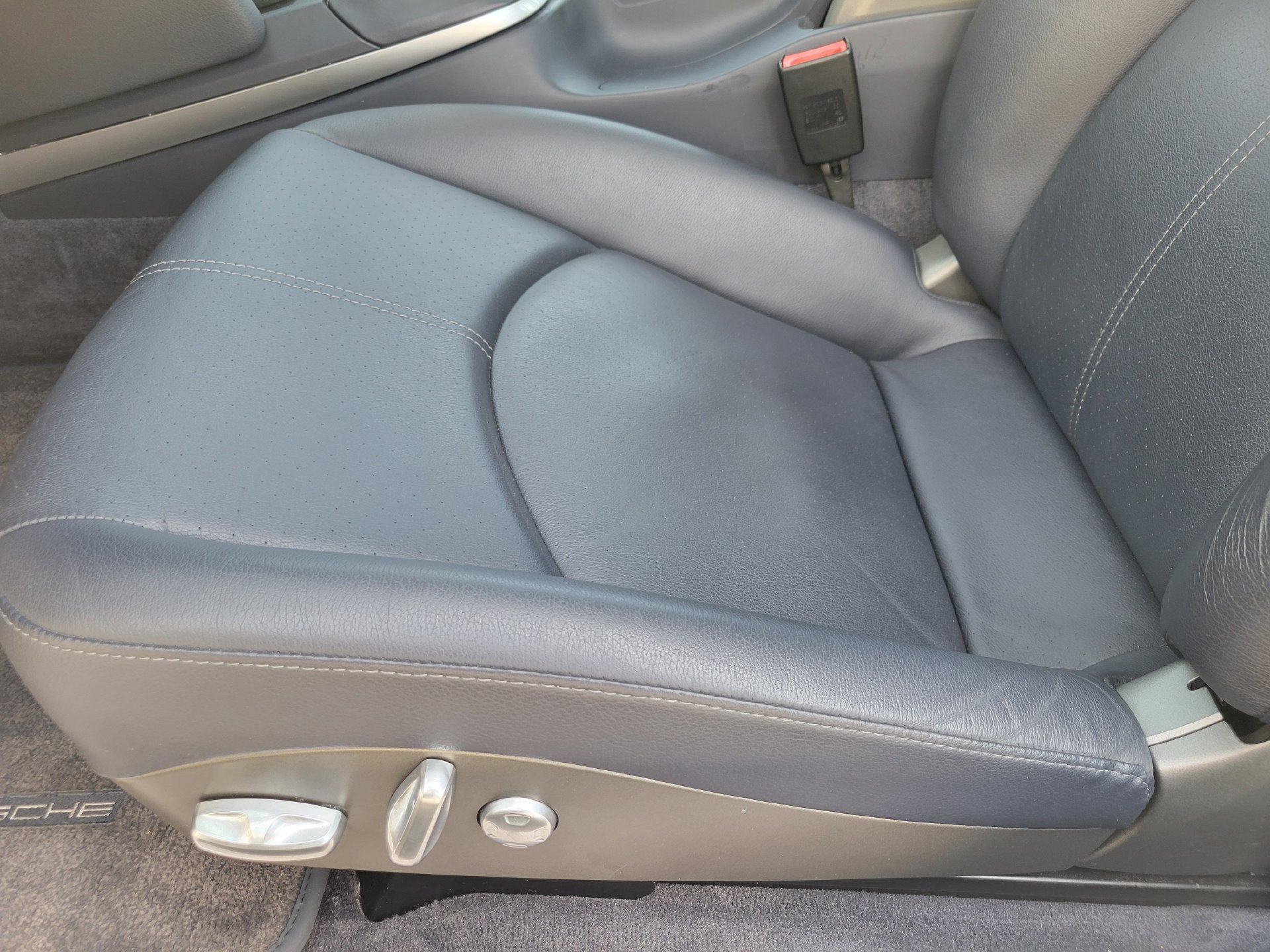 Used 2007 Porsche Cayman S RWD image 20