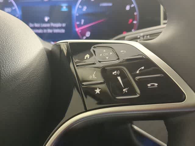 Used 2026 Mercedes-Benz E 350 4MATIC Sedan image 26