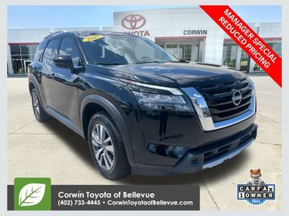 Used 2025 Nissan Pathfinder SL