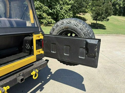 Used 2000 Jeep Wrangler Sport AWD/4WD image 8