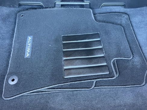 Certified 2023 Nissan Altima 2.5 SV image 13