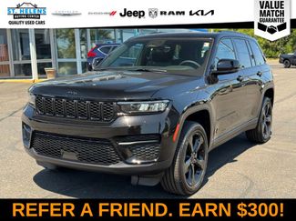 Used 2025 Jeep Grand Cherokee Altitude 360° Tour