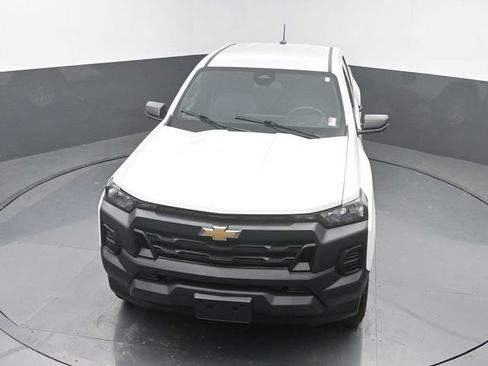 Used 2024 Chevrolet Colorado W/T RWD image 31