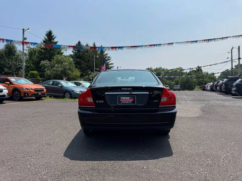 Used 2004 Volvo S80 2.5T AWD/4WD image 4